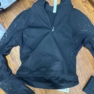 Lululemon Black Fitted Crop